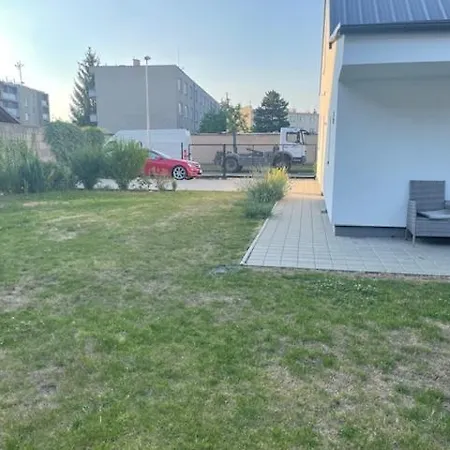 Celý Dům + Zahrada Pardubice
