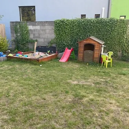 Celý Dům + Zahrada *