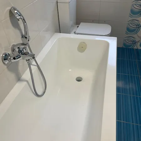 Celý Dům + Zahrada Pardubice